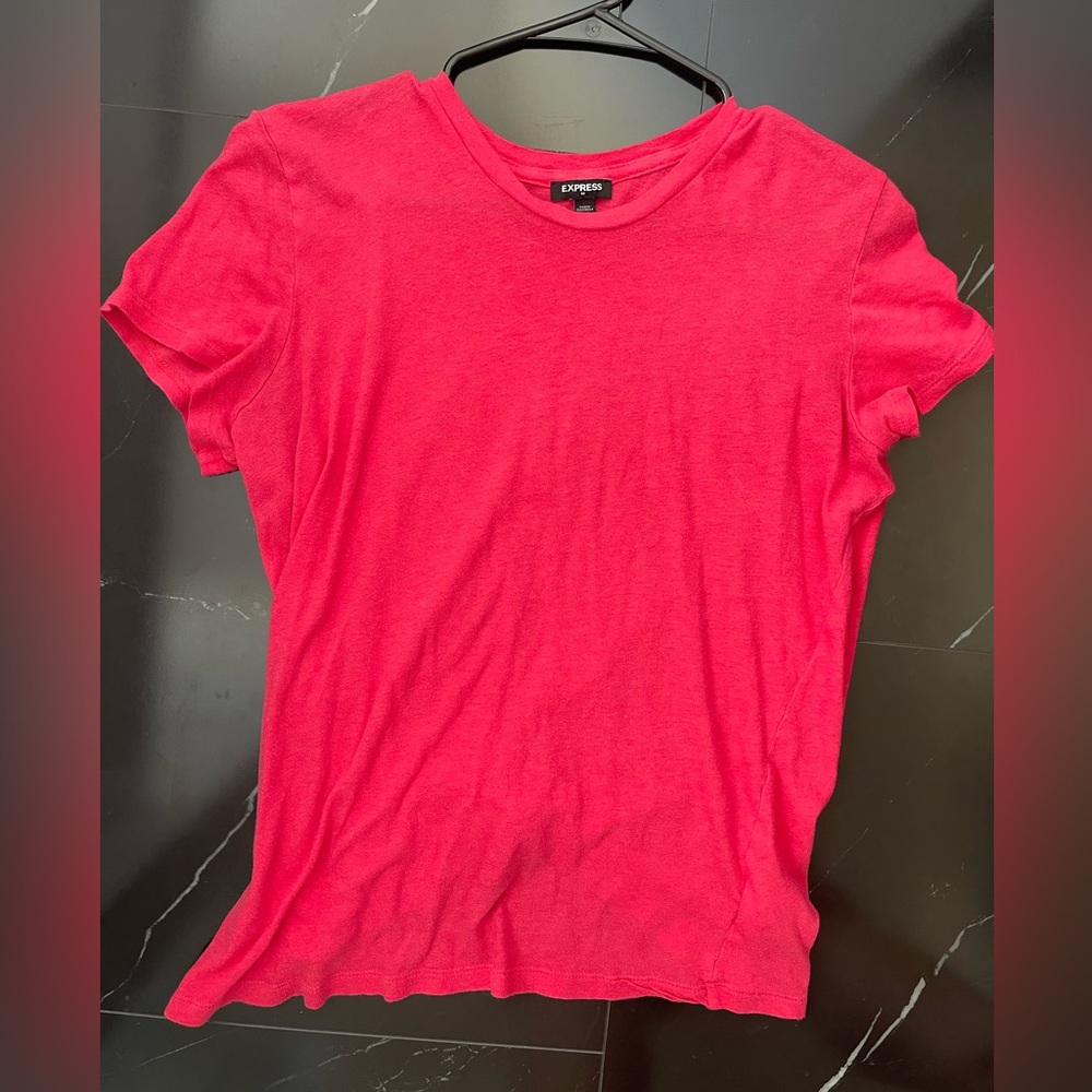 Express Tee